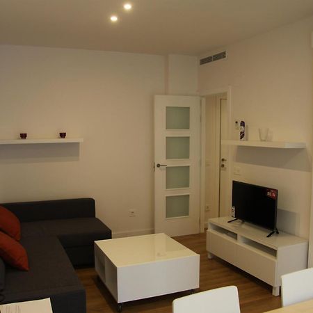 Apartamentos Hiedra Y Tapineria Mercado Central Валенсія Екстер'єр фото