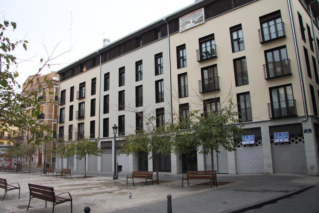 Apartamentos Hiedra Y Tapineria Mercado Central Валенсія Екстер'єр фото
