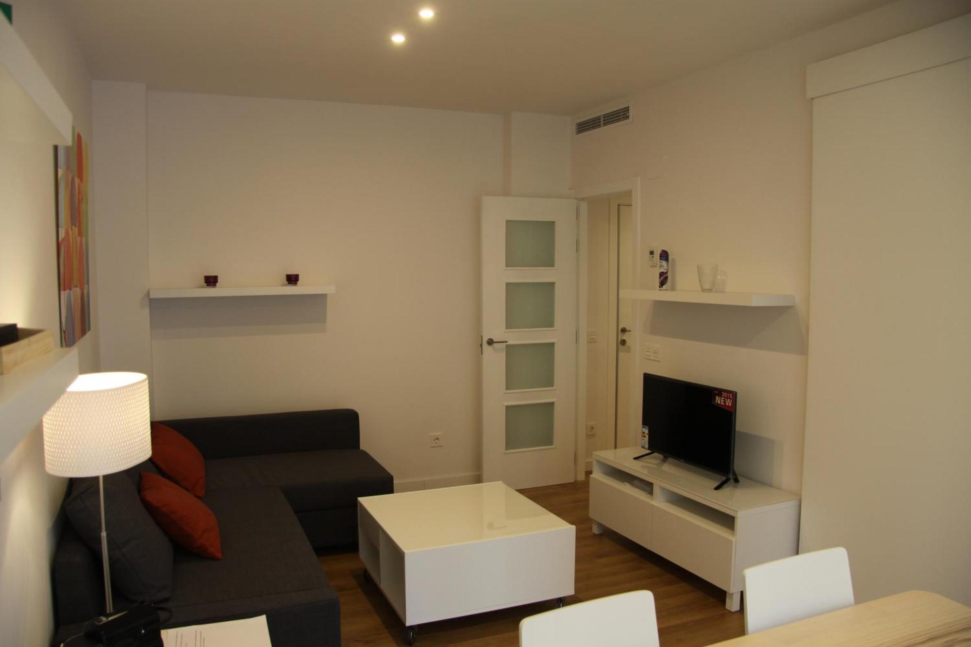 Apartamentos Hiedra Y Tapineria Mercado Central Валенсія Екстер'єр фото