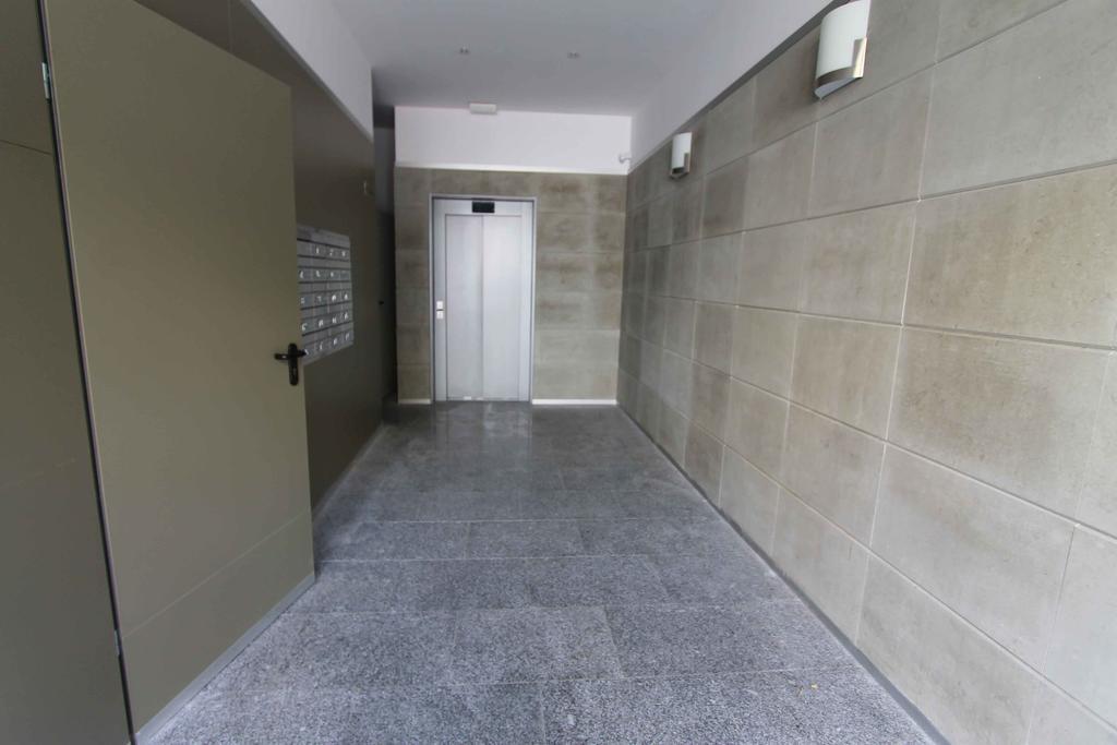 Apartamentos Hiedra Y Tapineria Mercado Central Валенсія Екстер'єр фото